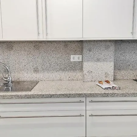 דירה Ap380 - Carabeo 2 - נרחה